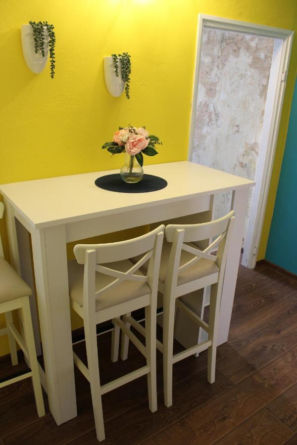 Oh La La Apartment Old Town Rovinj Ngoại thất bức ảnh