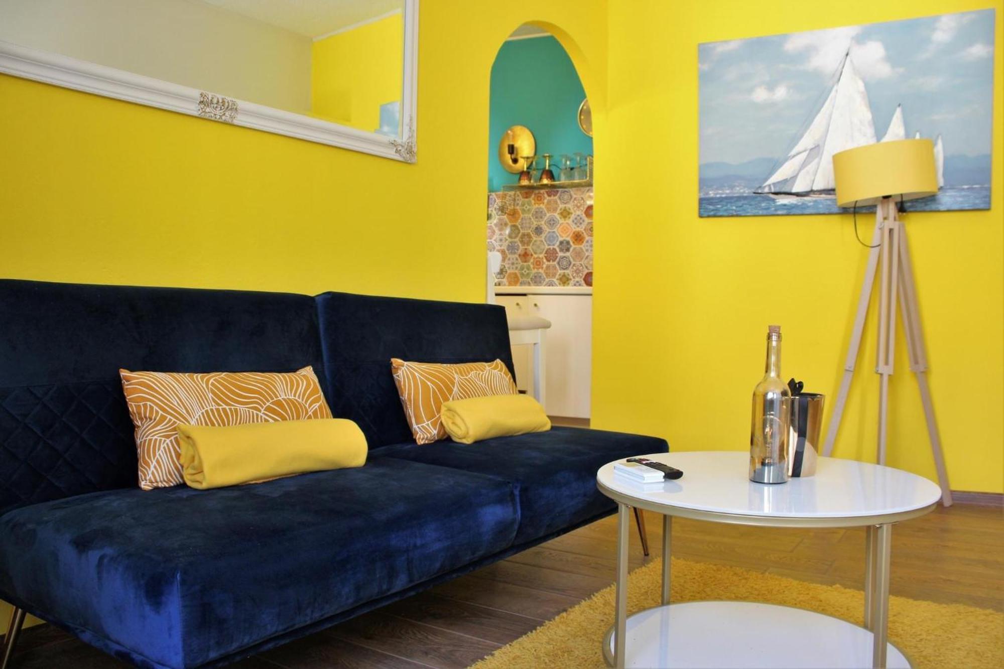 Oh La La Apartment Old Town Rovinj Ngoại thất bức ảnh